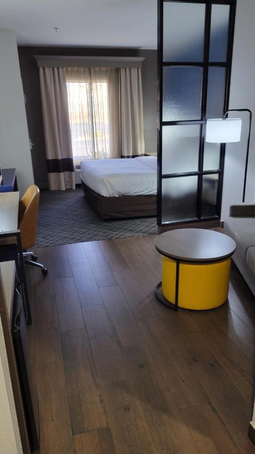 Comfort Suites Мейкон Екстер'єр фото