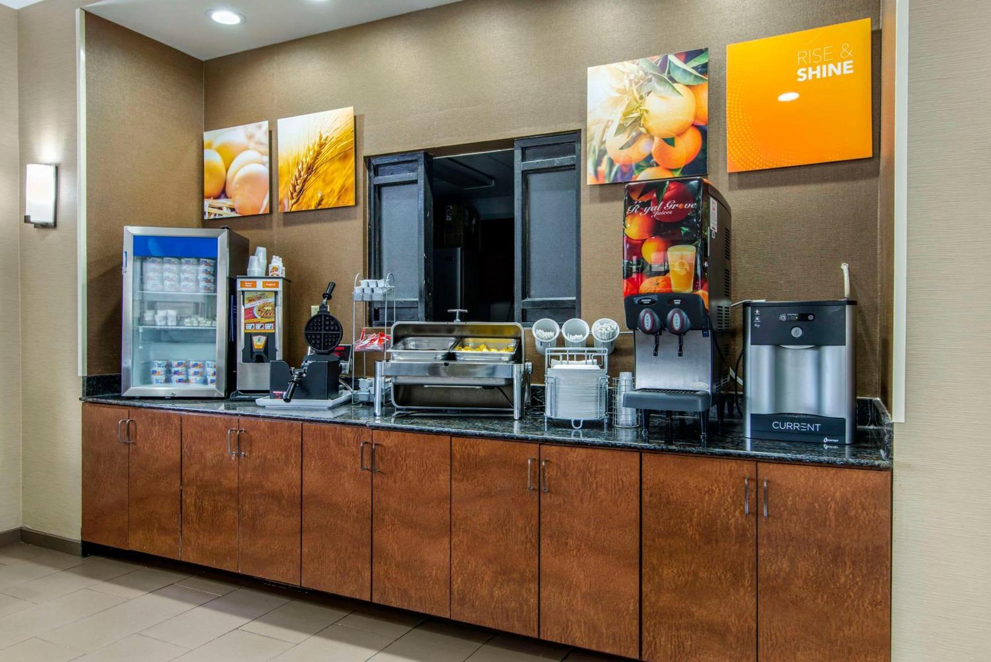 Comfort Suites Мейкон Екстер'єр фото